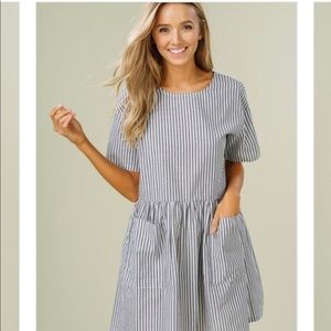 Dress  Blue white striped NWT brand new vacation boutique cruise ladies soft